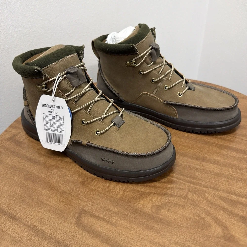 Hey Dude Men's Bradley Classic Tumbled Nut Brown Size 11 lightweight wool
